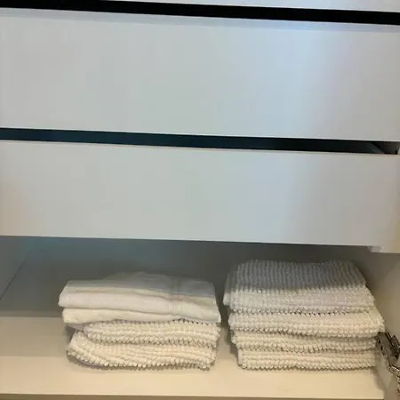 Apartamento Vista Mar Incrível Com 2 Quartos Beira Mar *