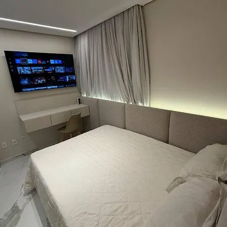 Apartamento Vista Mar Incrível Com 2 Quartos Beira Mar Fortaleza (Ceara)